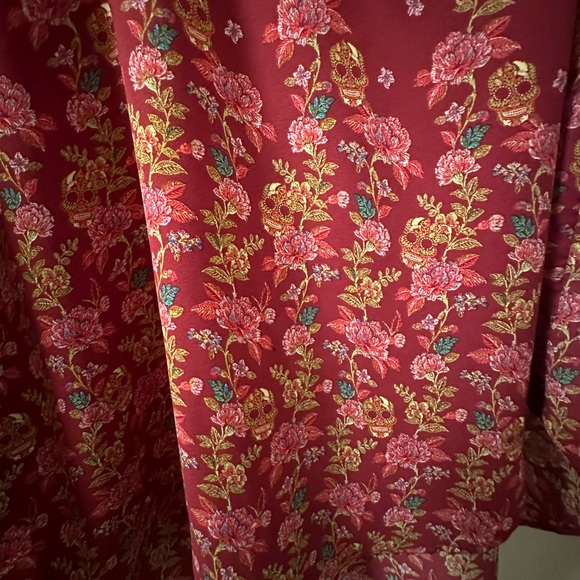 new w/o tag Torrid size 2 blouse - Picture 2 of 7